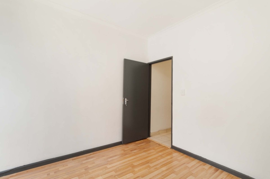 2 Bedroom Property for Sale in Observatory Western Cape